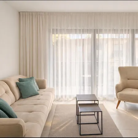Premium Private Parking Balcony Daire Tiran